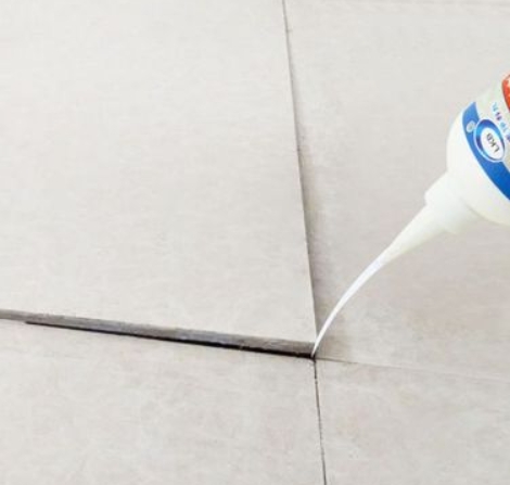 义马瓷砖空鼓维修公司分享卫生间瓷砖脱落的原因可能有以下几点